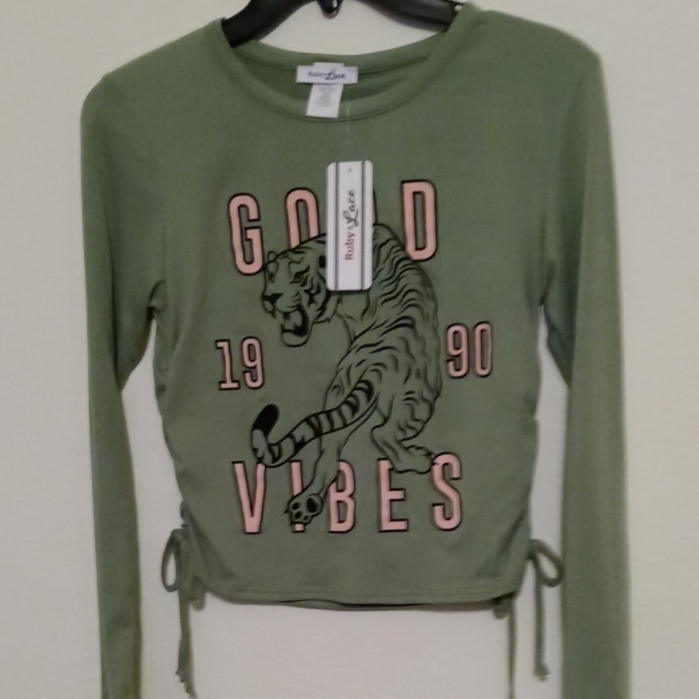 For Her, Long Sleeve Leopard Shirt